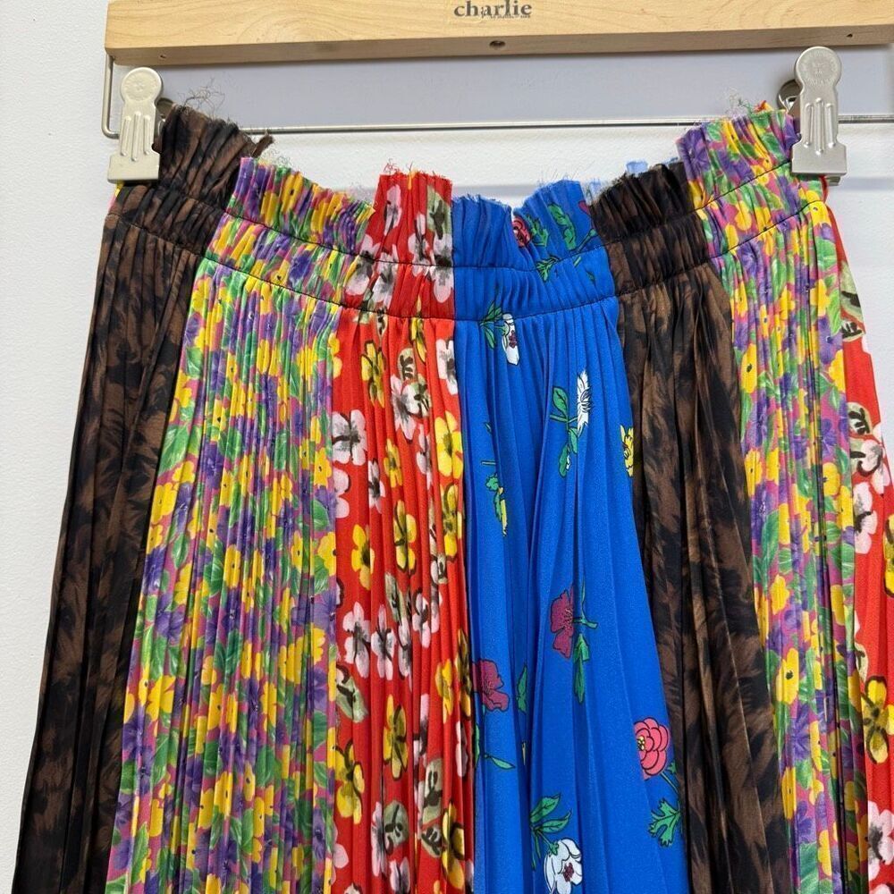 Balenciaga Mid-length skirt - Picture 10 of 11